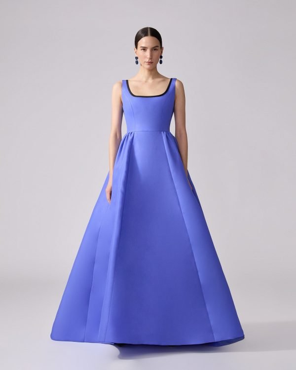 Vestido com gola redonda - Imagem 2