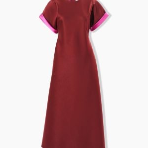 Vestido mídi em cetim com corte enviesado